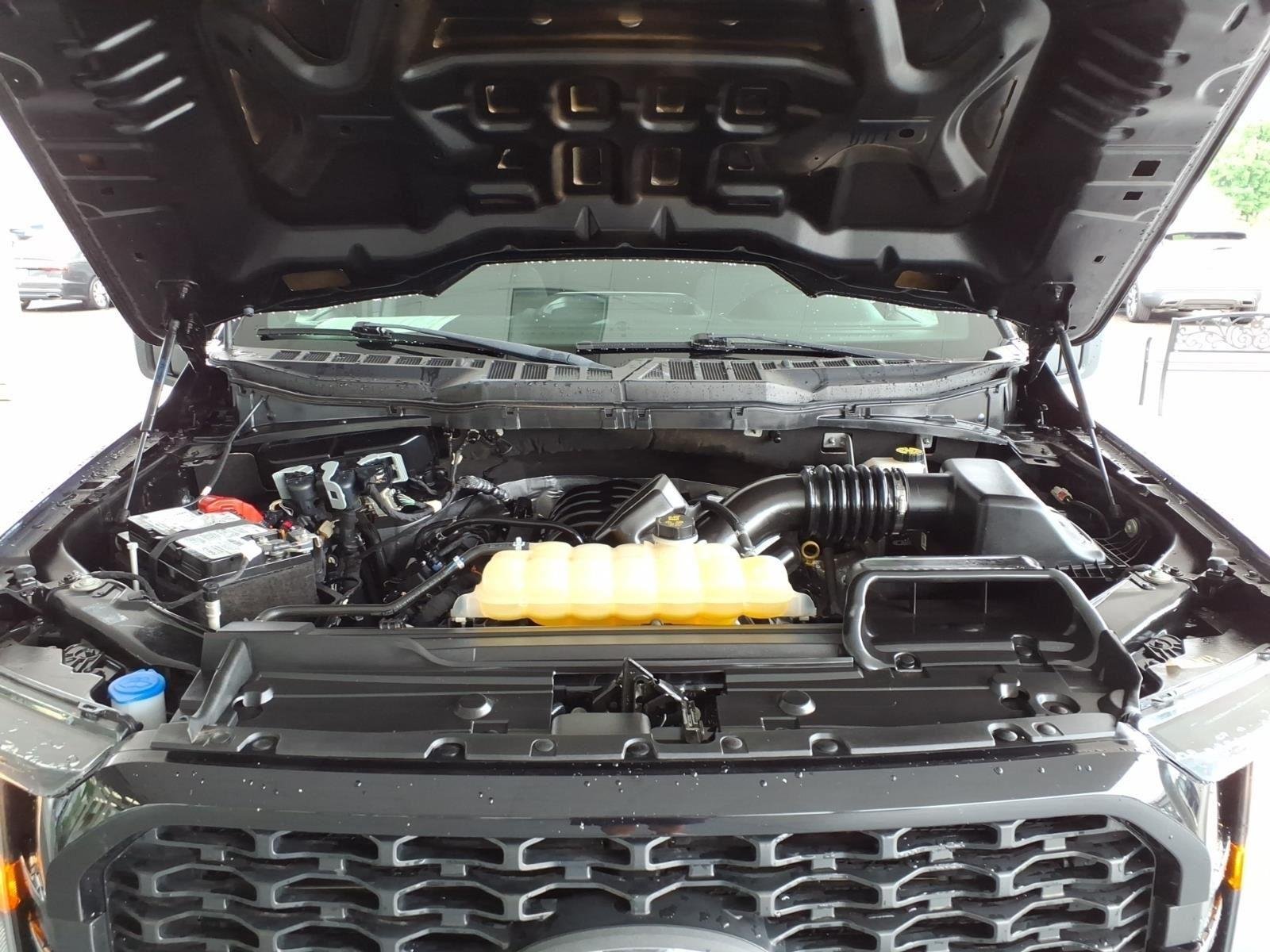 Used 2023 Agate Black Metallic Ford XL image 30