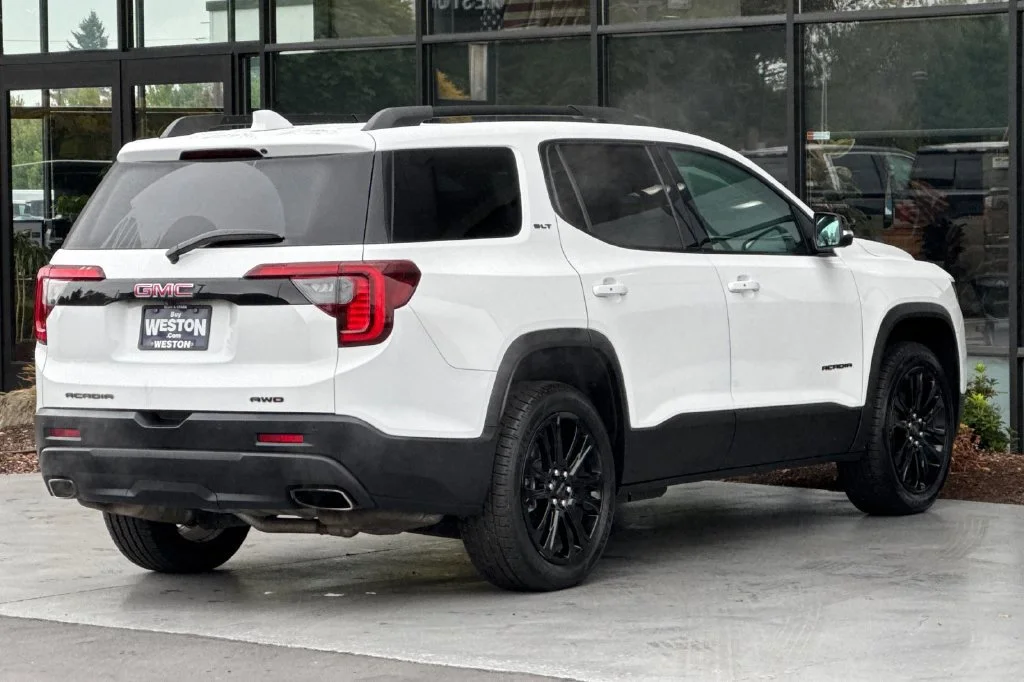 2022 GMC Acadia SLT - Photo 4