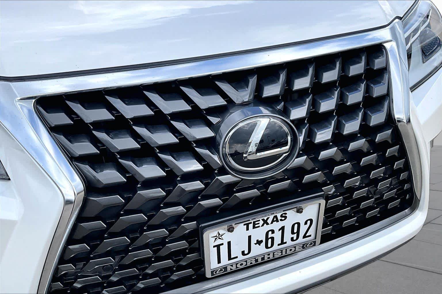 Used 2020 Starfire Pearl Lexus Premium image 30