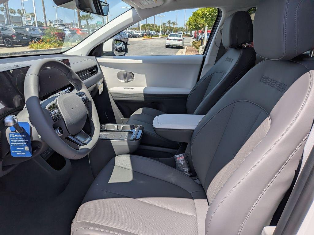 New 2026 White Hyundai SEL image 15
