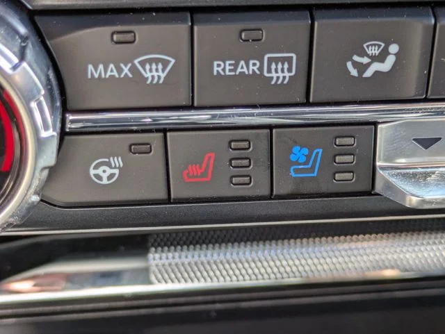 New 2026 Star White Metallic Tri-Coat Ford Lariat® image 23