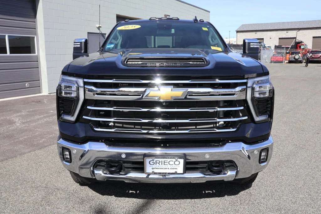 Used 2025 Black Chevrolet LTZ image 3