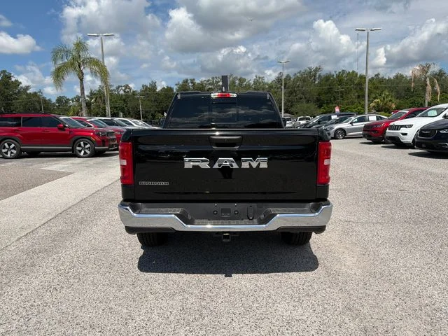 New 2026 Diamond Black Crystal Pearl-Coat Exterior Paint RAM Big Horn/Lone Star image 5