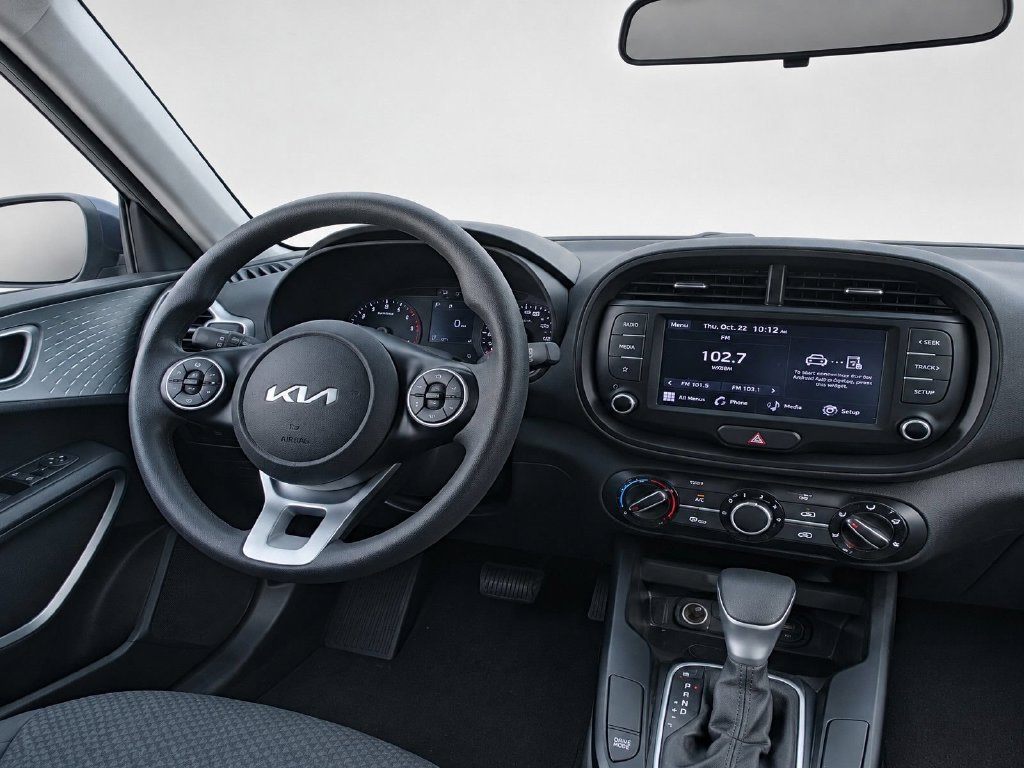 Used 2022 Gray Kia LX image 22