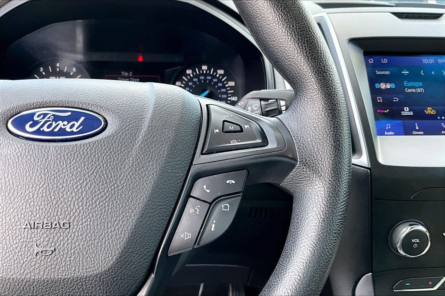 Used 2020 Agate Black Ford SE image 23