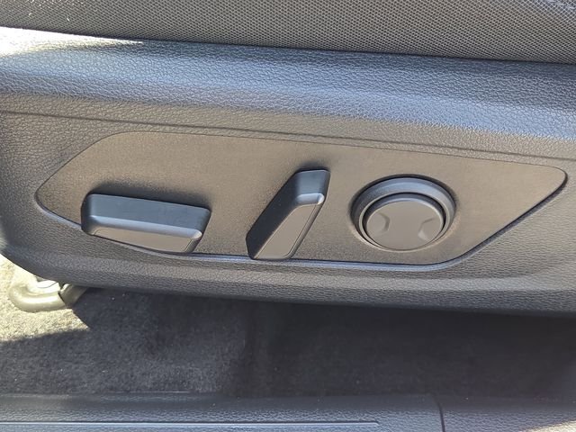 Used 2026 Fusion Black Kia S image 14