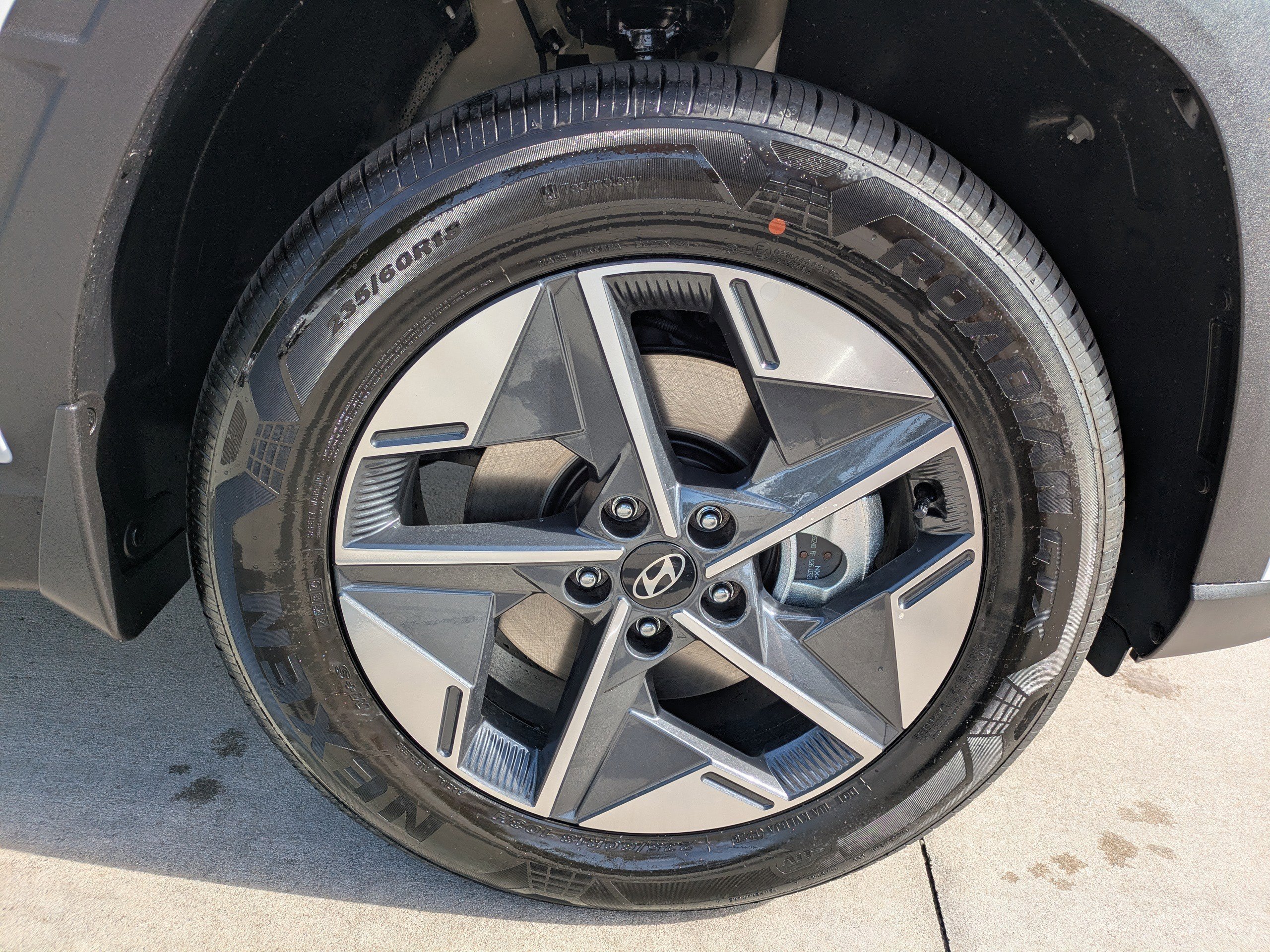 New 2026 Creamy White Pearl Hyundai SEL Convenience image 9