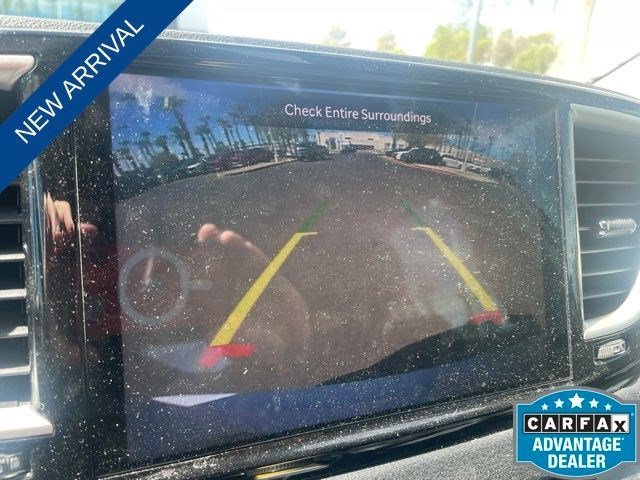 Used 2022 Bright White Clearcoat Chrysler Touring L image 7