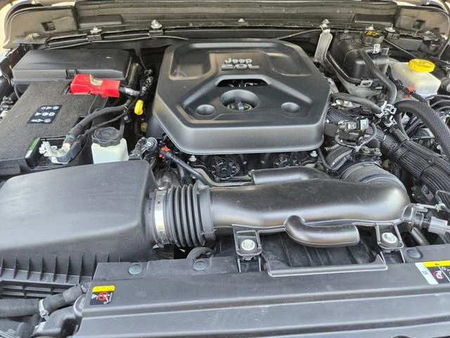 Used 2020 Gray Jeep Unlimited Rubicon image 22