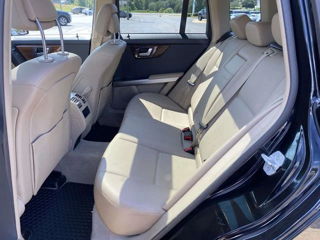 Used 2012 Black Mercedes-Benz GLK 350 image 9