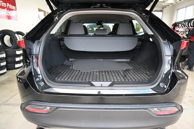 2023 Toyota Venza LE - Photo 28