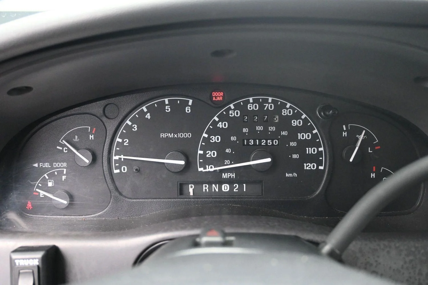 Used 2002  FORD  image 18