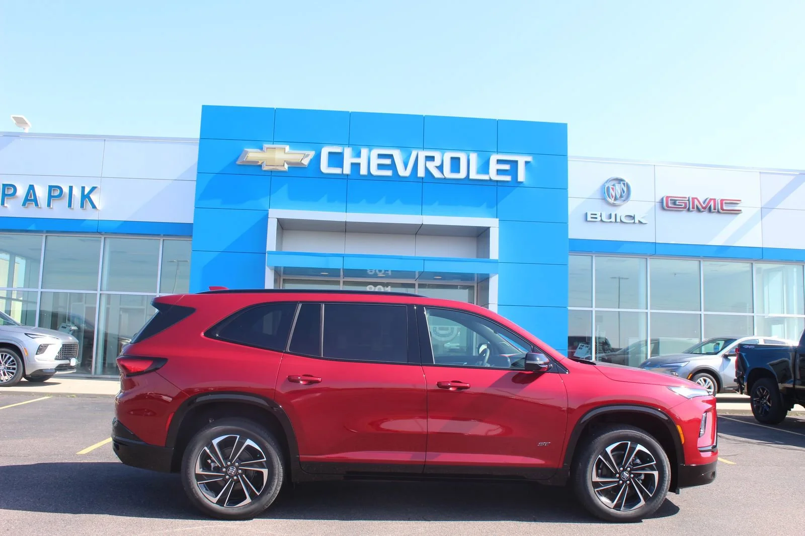 2026 Buick Enclave Sport Touring AWD's photo