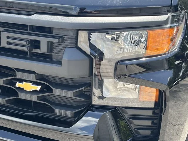 Used 2024 Black Chevrolet Custom image 11