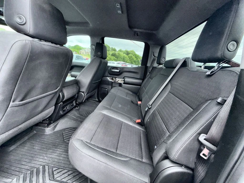 Used 2025 White Chevrolet Custom Trail Boss image 16