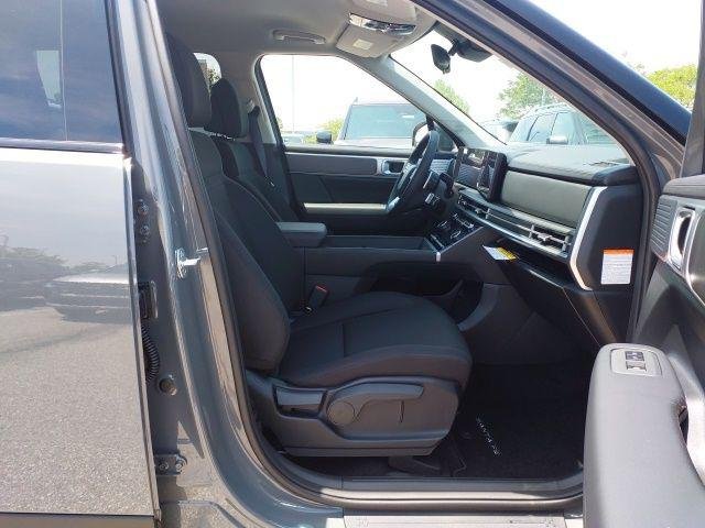 New 2026 Gray Hyundai SE image 15