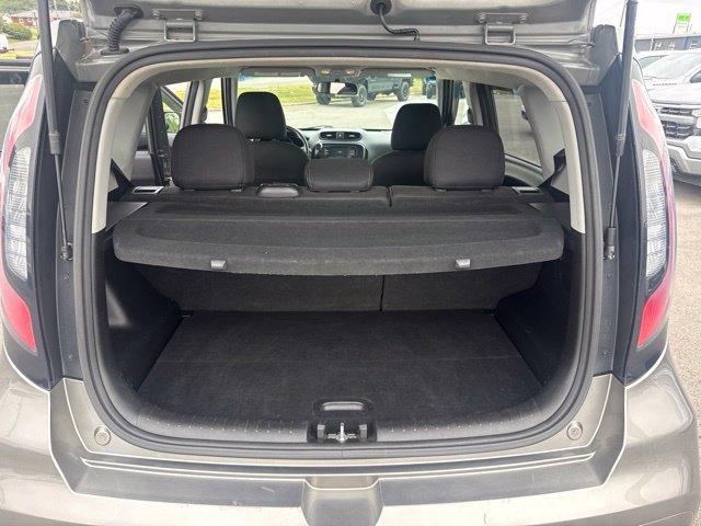 Used 2017 Gray Kia Plus image 26