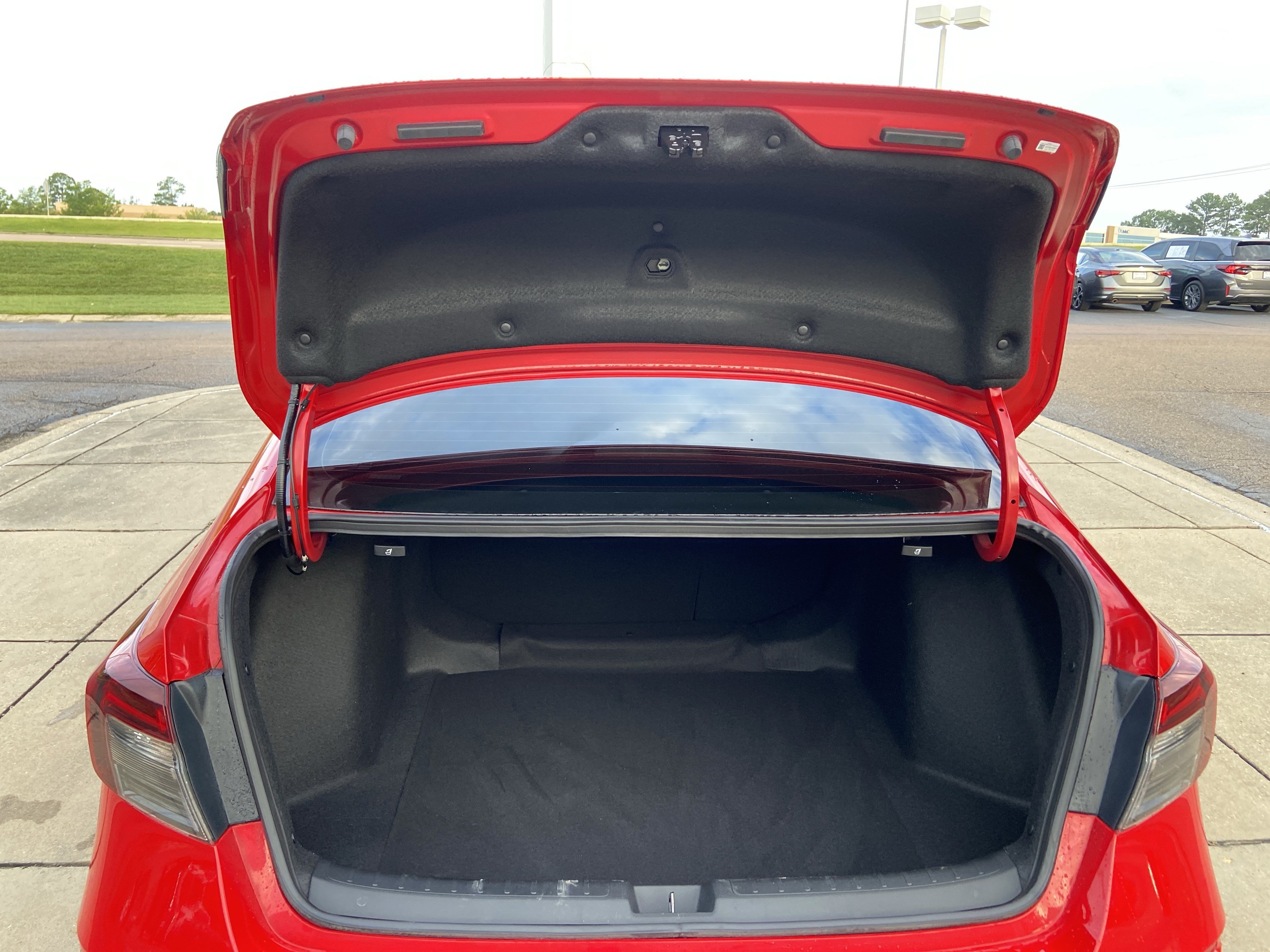 Used 2025 Rallye Red Honda  image 26