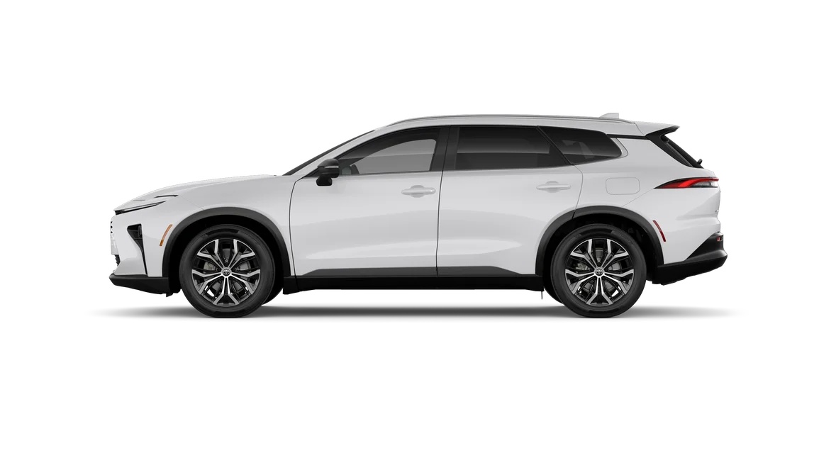 New 2026 Oxygen White Toyota XLE image 25