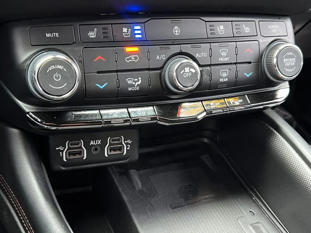 Used 2022 Black Dodge R/T image 28