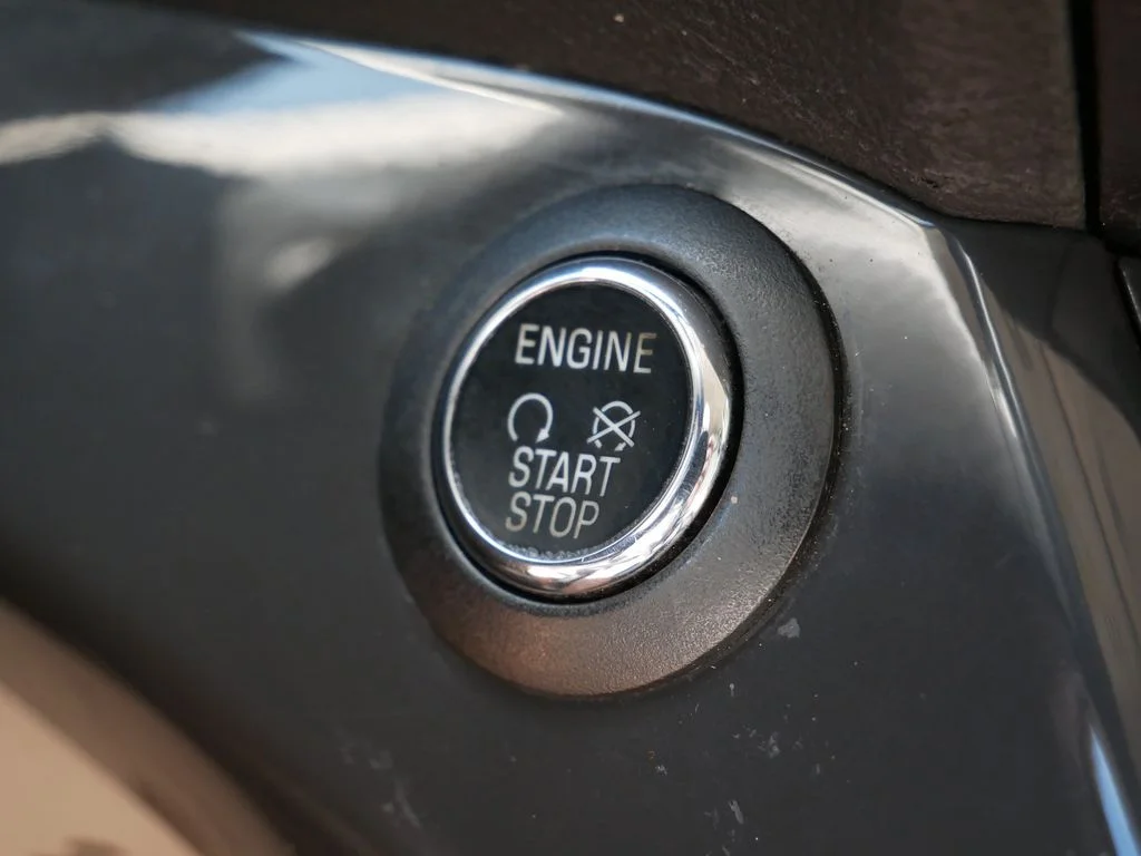 Used 2015 Blue Ford Titanium image 25