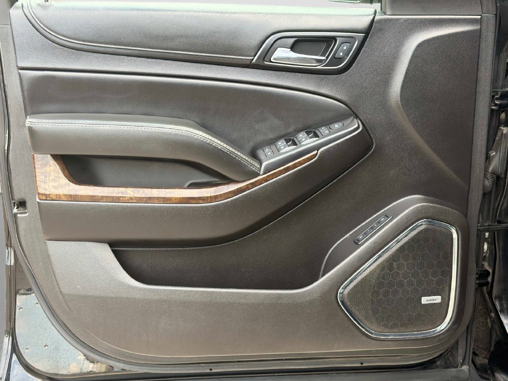 Used 2016 Black Chevrolet LT image 19
