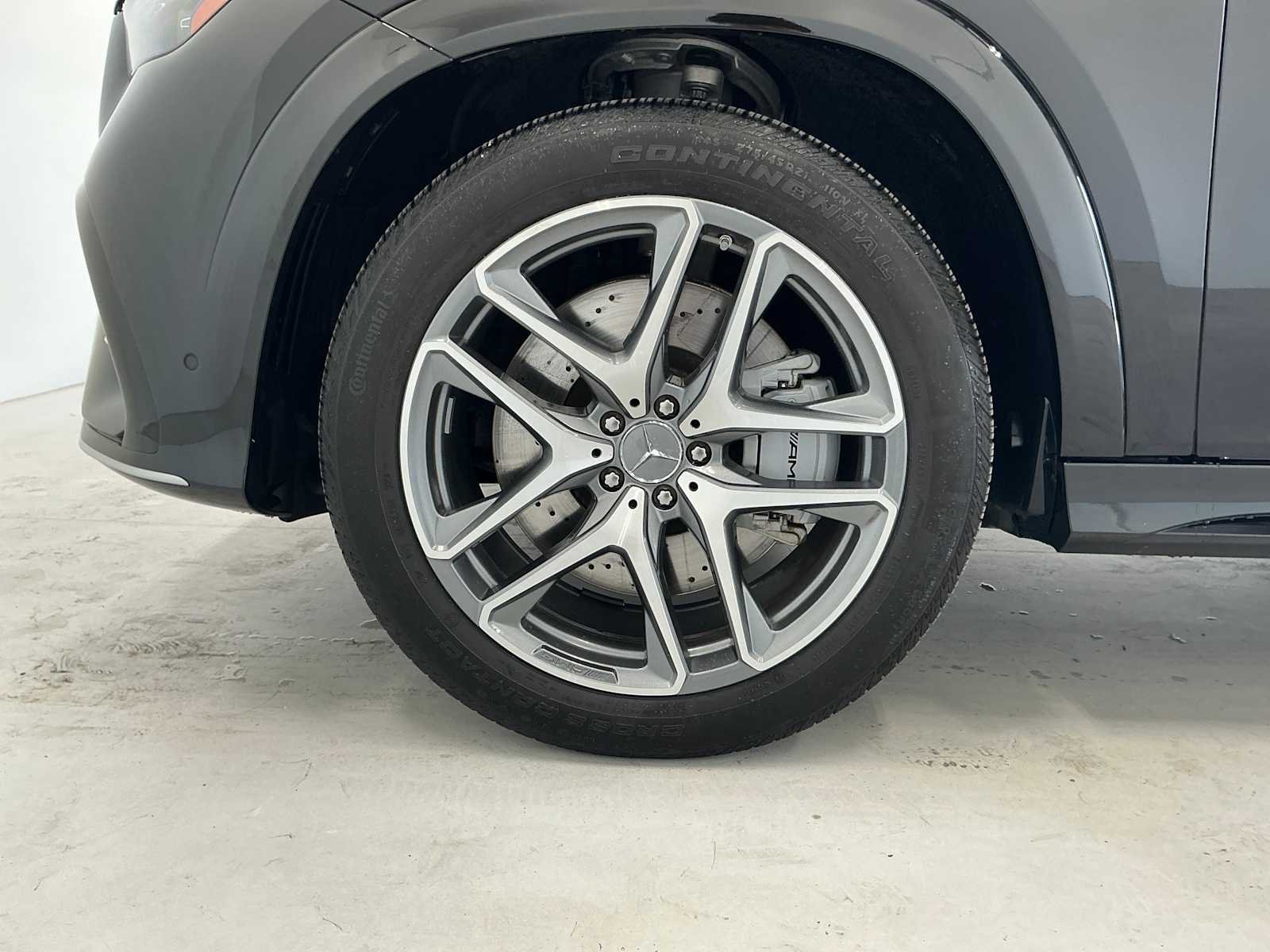Certified Used 2025 Obsidian Black Metallic Mercedes-Benz AMG® GLE 53 image 28