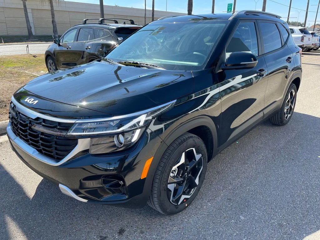 New 2026 Black Kia S image 3