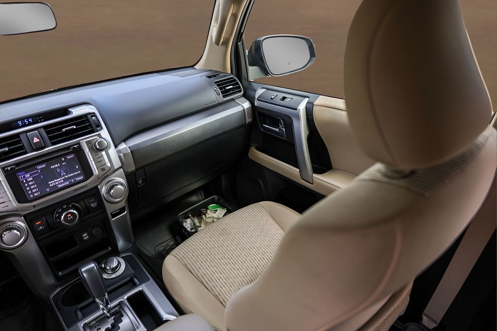 Used 2019 Black Toyota SR5 image 26