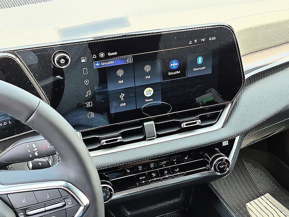 2026 Chevrolet Equinox LT - Photo 21