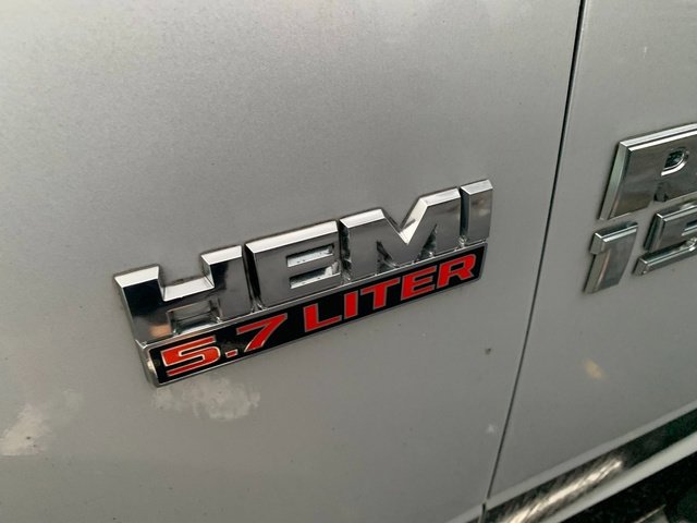 Used 2016 Silver Ram Express image 3