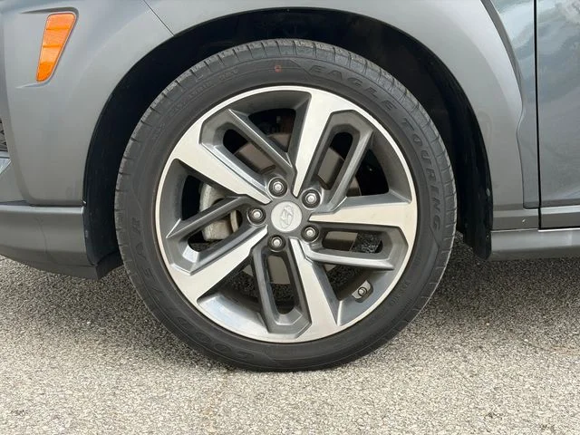 Used 2020 Gray Hyundai Ultimate image 16