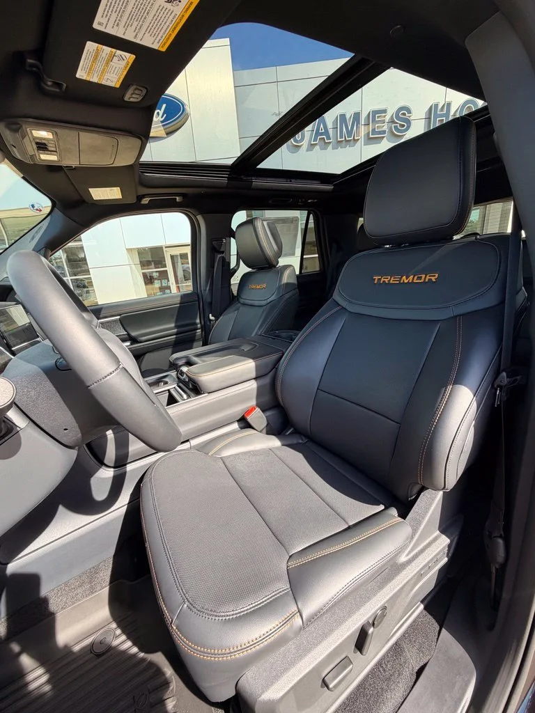 New 2027 Agate Black Metallic Ford Tremor® image 10