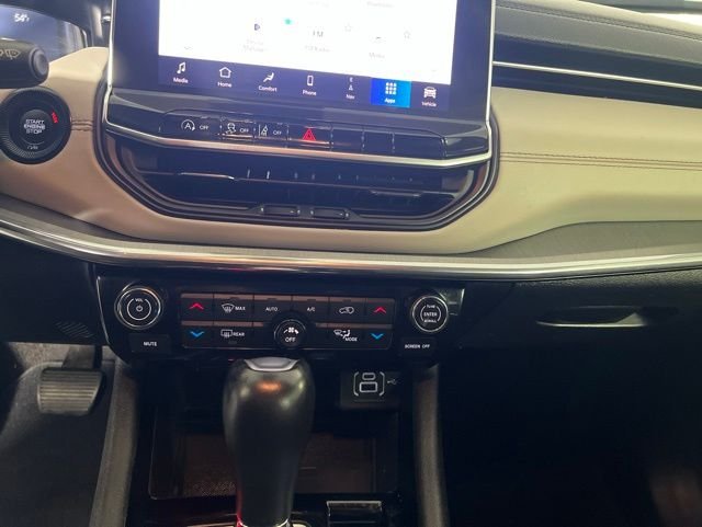 Certified Used 2022 Blue Jeep Limited image 27