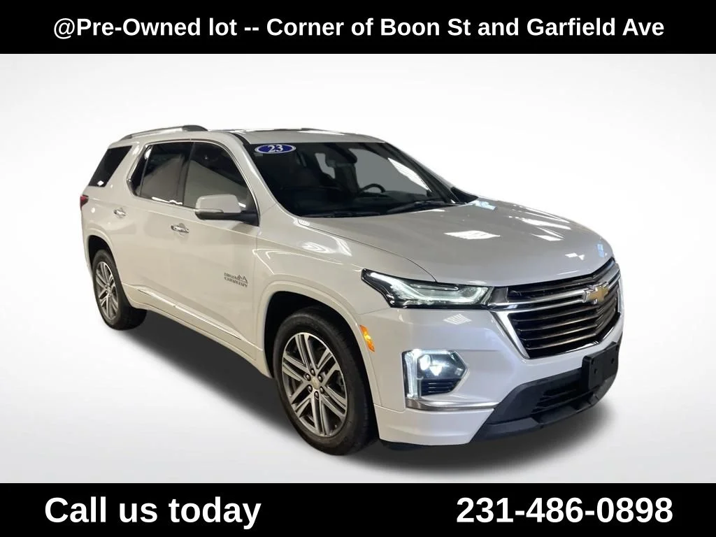Used 2023 Beige Chevrolet High Country image 7