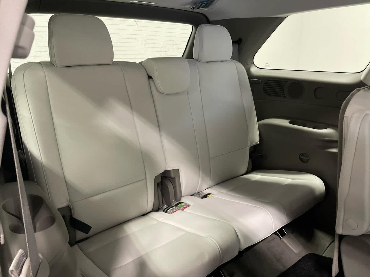New 2026 Creamy White Pearl Hyundai SEL AWD image 44