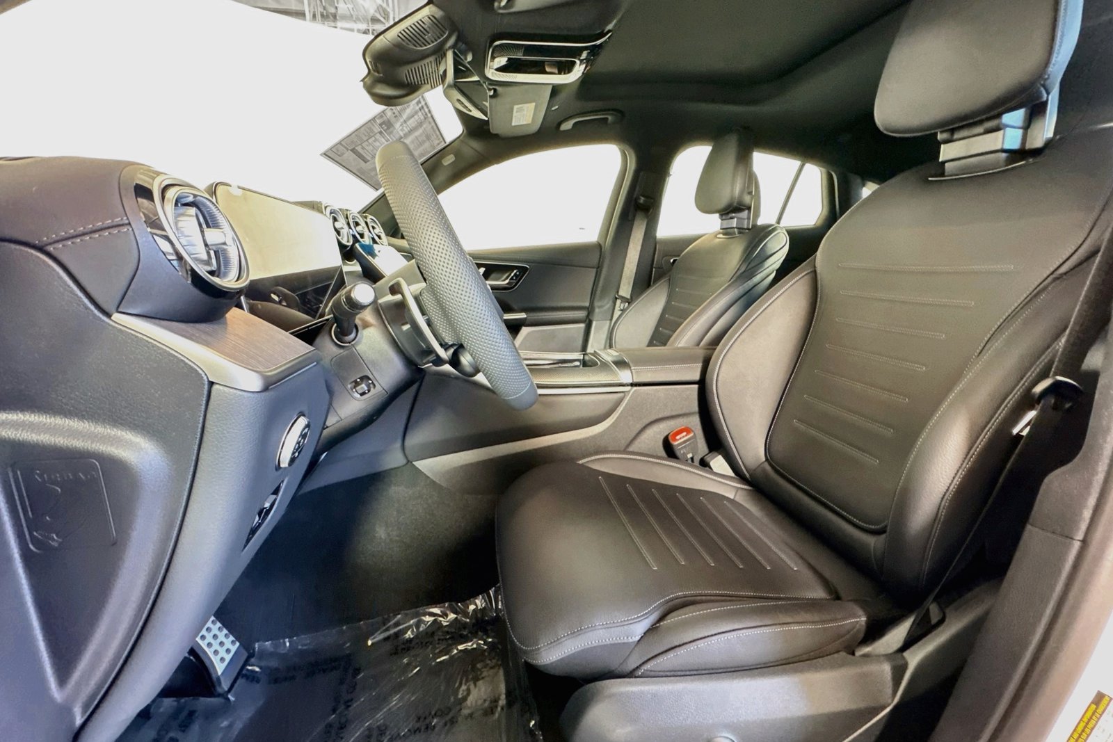 New 2027 Polar White Mercedes-Benz AMG® GLC 53 image 18