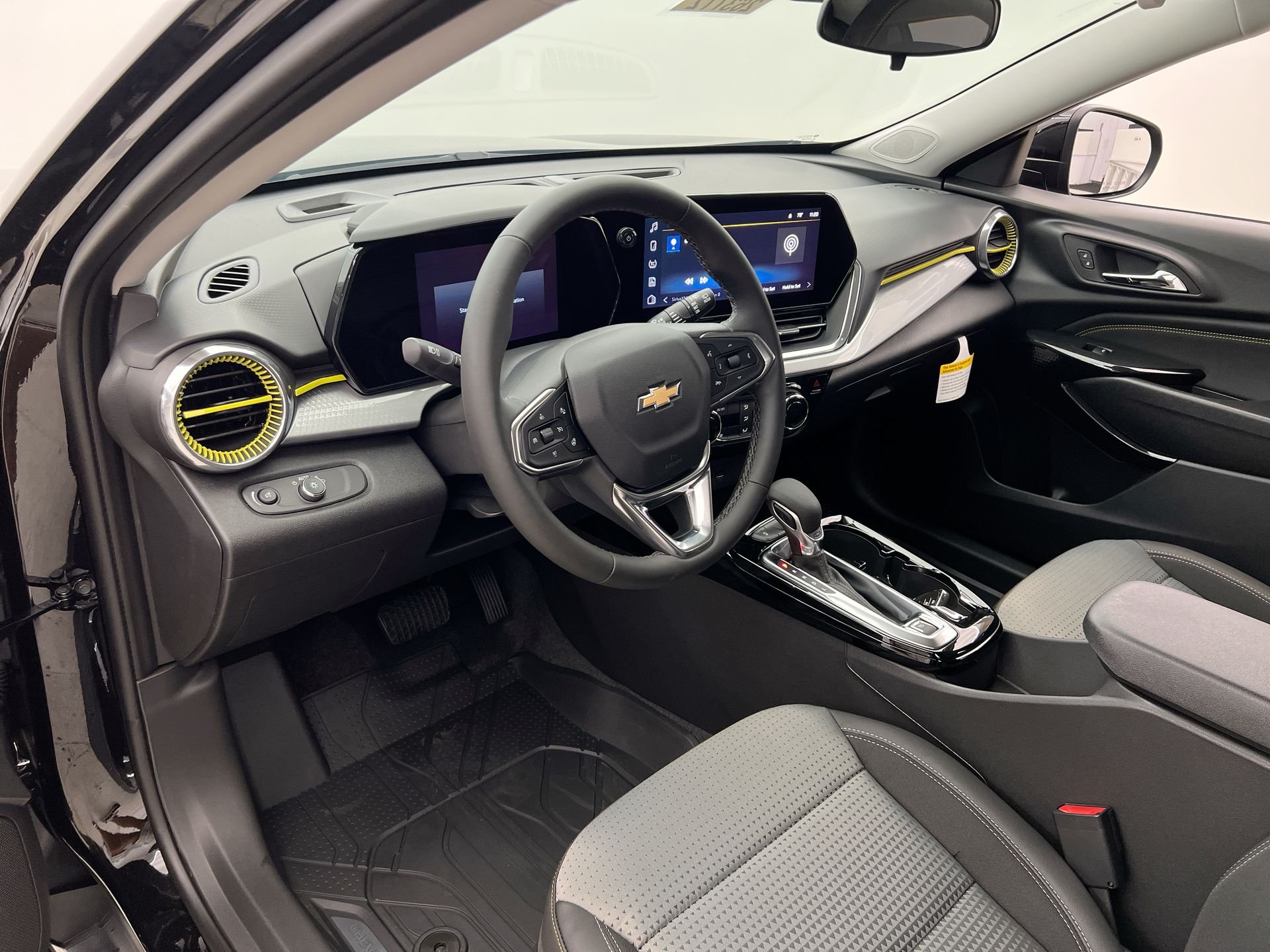2026 Chevrolet Trax LT - Photo 62