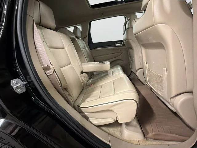 Used 2017 Black Jeep Overland image 22