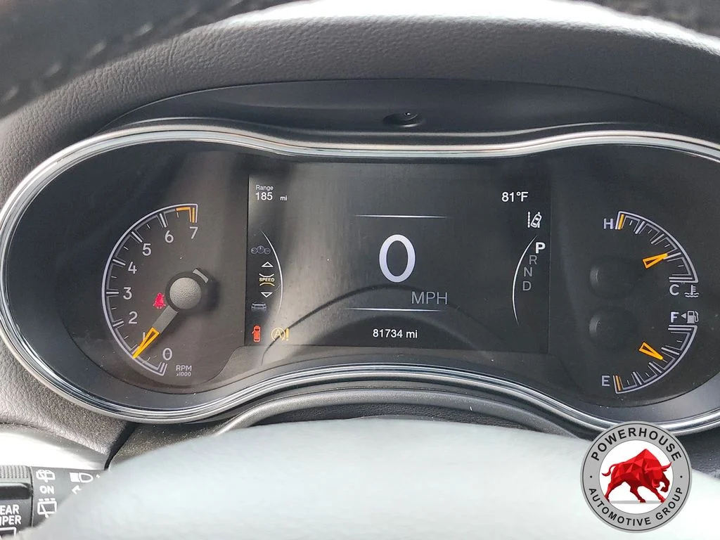 Used 2020 Black Jeep Altitude image 30