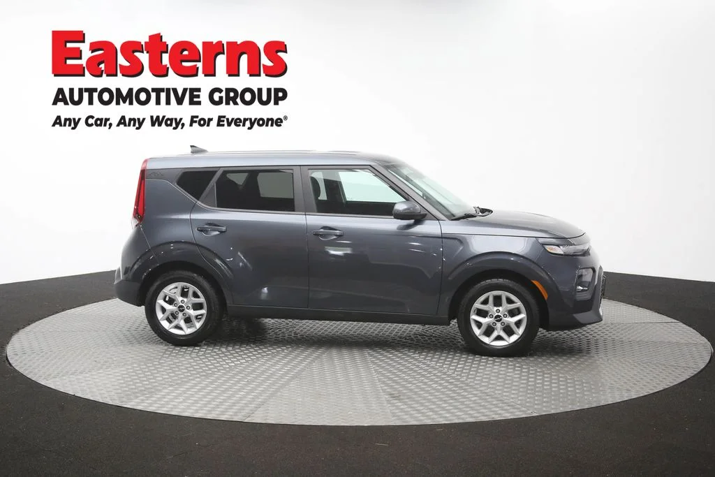 Used 2022 Gray Kia LX image 44