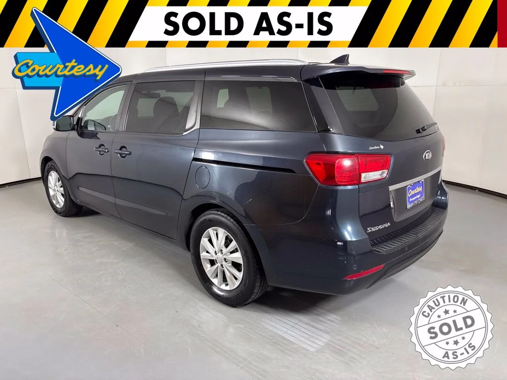 Used 2017 Black Kia LX image 6