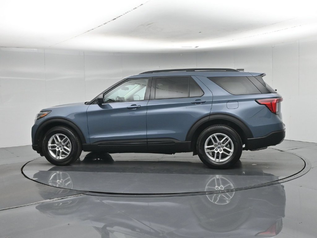 New 2026 Vapor Blue Metallic Ford Active image 27