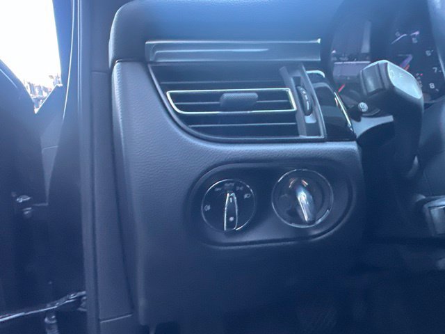 Used 2021 Gray Porsche Base image 15