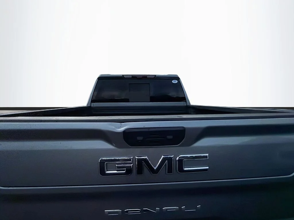 Used 2024 Silver GMC Denali Ultimate image 29