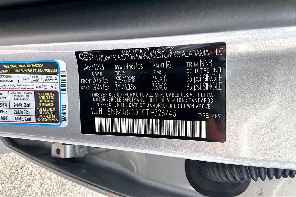New 2026 Shimmering Silver Hyundai SEL image 15