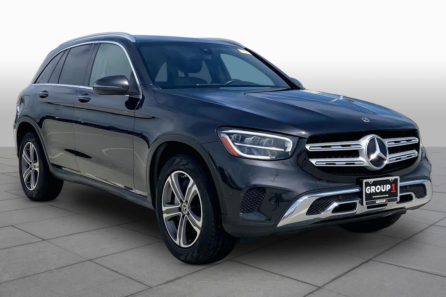 Used 2021 Graphite Grey Metallic Mercedes-Benz GLC 300 image 3