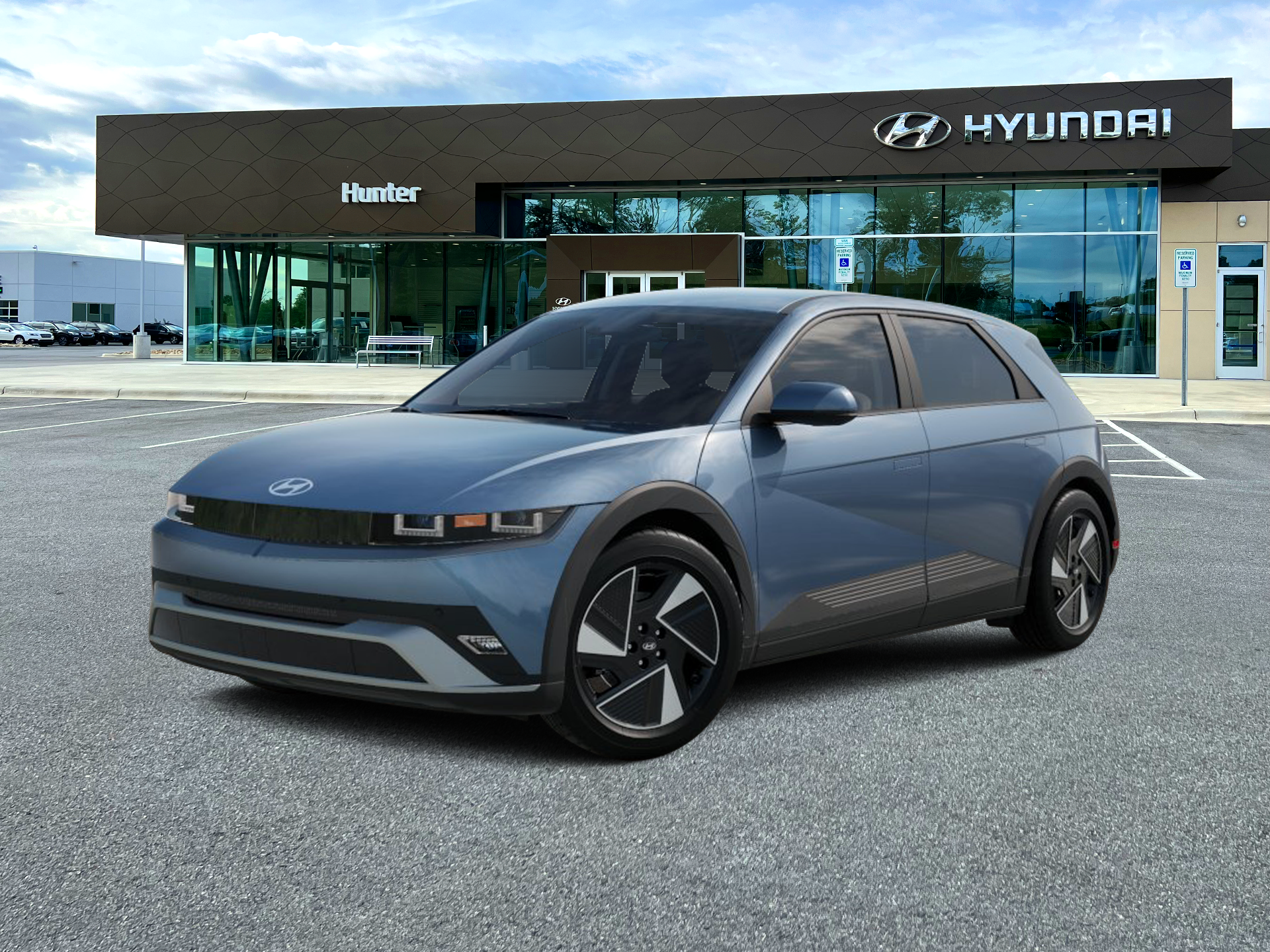 New 2027 Lucid Blue Hyundai SE image 2