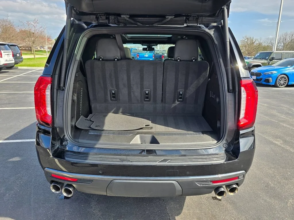 2022 GMC Yukon AT4 - Photo 33