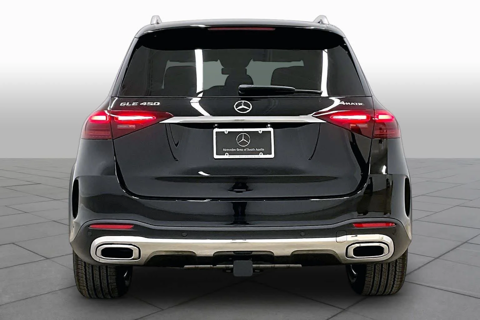 New 2026 Black Mercedes-Benz GLE 450 image 4